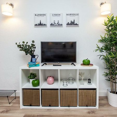 Spectacular Renovated Apartment, 5 Min To Camison Beach, With Aircon Арона Екстер'єр фото
