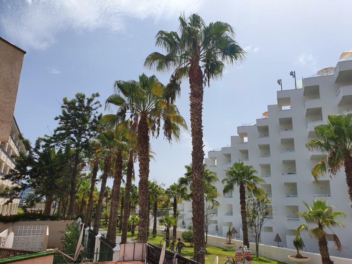 Spectacular Renovated Apartment, 5 Min To Camison Beach, With Aircon Арона Екстер'єр фото